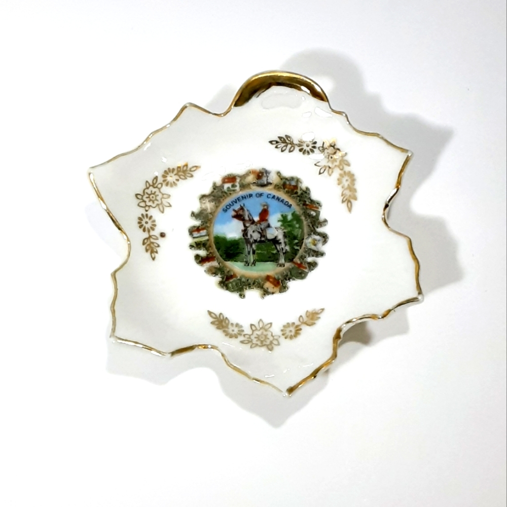 Vintage RCMP Small Canada Souvenir Trinket or Pin Dish Canadian Mounties